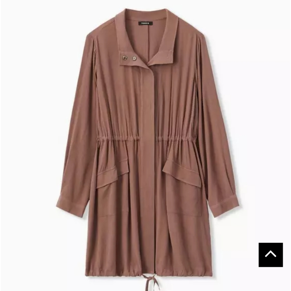 New! Torrid taupe Crinkled Gauze Drawstring Back Anorak size 1